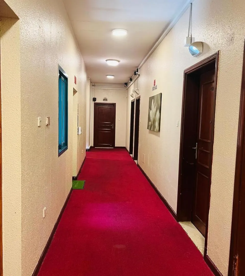Parasol Hotel Dubai