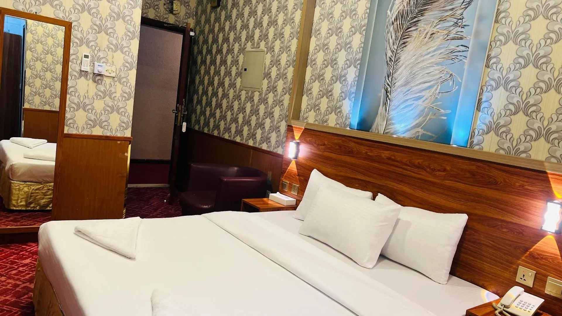 Parasol Hotel Dubai